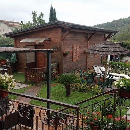Villa Chalet Impero Scauri  Exterior foto